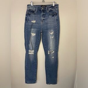 Judy Blue Size 9/29 Boyfriend Fit Distressed Jeans
